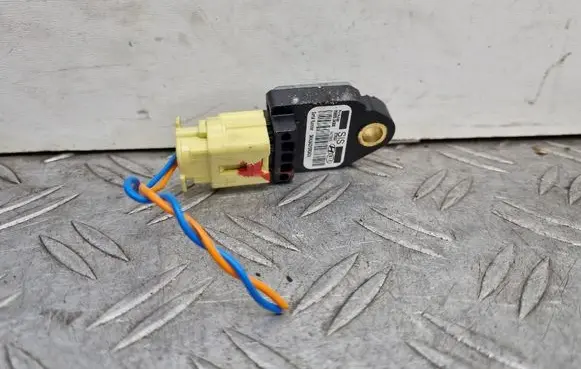 KIA Ceed Airbag deployment crash/impact sensor 959203K000