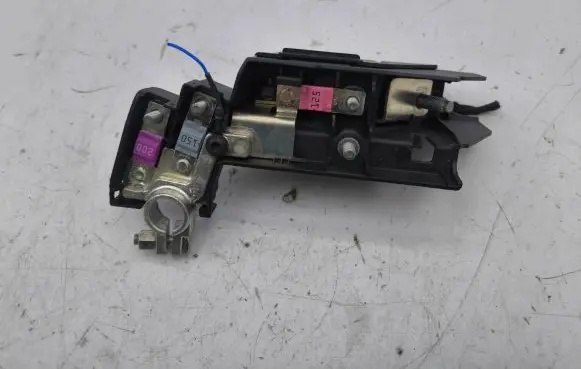 Audi A5 Fuse module 8W0915459E