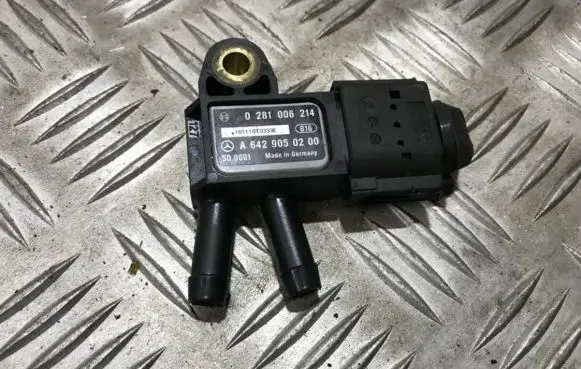 Mercedes-Benz S W222 Air pressure sensor 0281006214 a6429050200