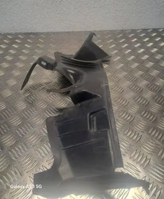 Dodge Charger Intercooler air guide/duct channel 