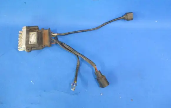 Audi A4 S4 B8 8K Coolant fan relay 8K0959501C M135165 0013485