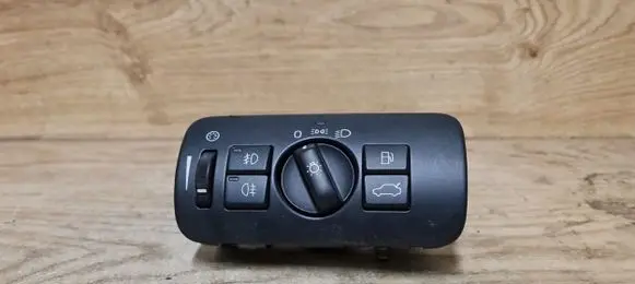 Volvo V70 Light switch 30739414