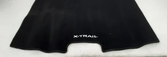 Nissan X-Trail T32 Rubber trunk/boot mat liner KE8404B000