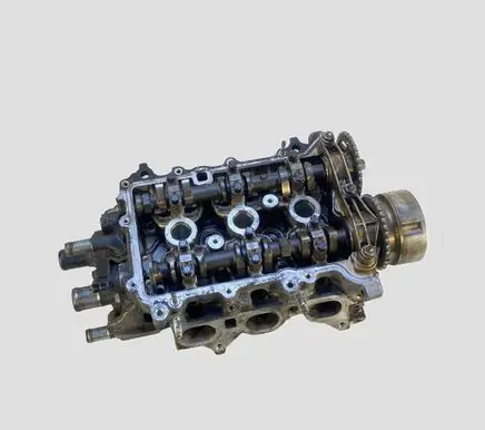 Toyota Yaris Engine head G02G462 135200Q010 HU2298000870
