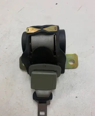 Renault Scenic I Middle seatbelt (rear) A504452