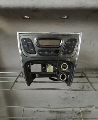 Hyundai Santa Fe Climate control unit 9725026XXX