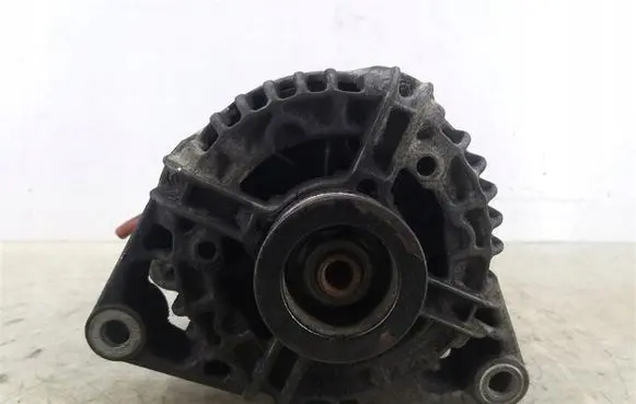 Opel Zafira A Generator/alternator 90561168