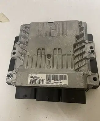 Peugeot 3008 I Engine control unit/module 9675391480