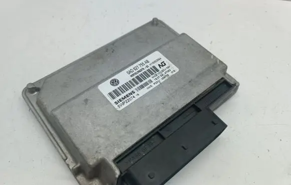 Volkswagen Touareg I Transfer box differential control unit 0AD927755AB 5WP22074