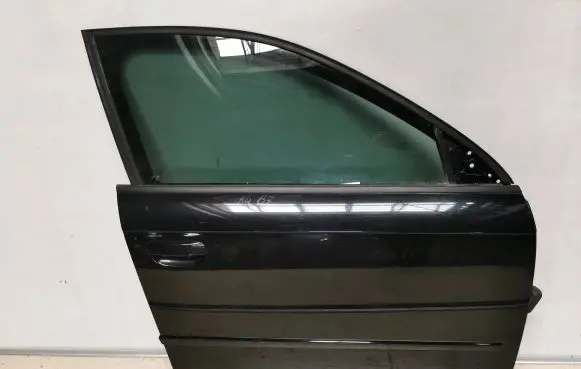 Audi A4 S4 B7 8E 8H Front door