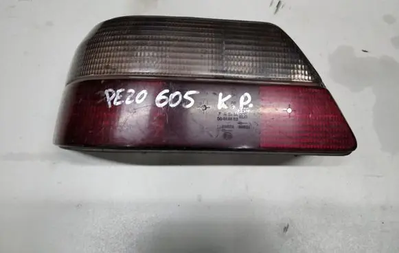 Peugeot 605 Rear/tail lights
