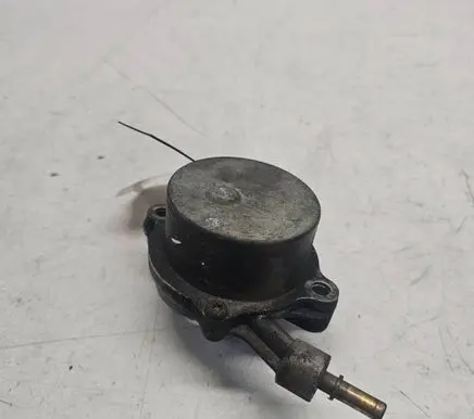Peugeot 406 Vacuum pump 9631971580