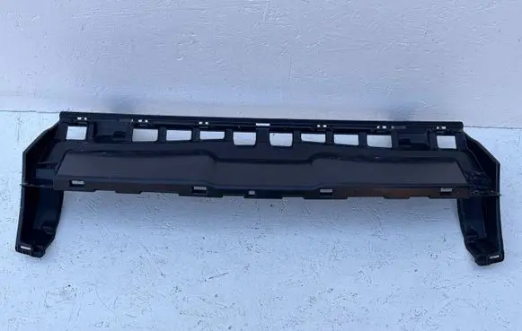 Mercedes-Benz GLE W167 Front bumper lip A1678853611