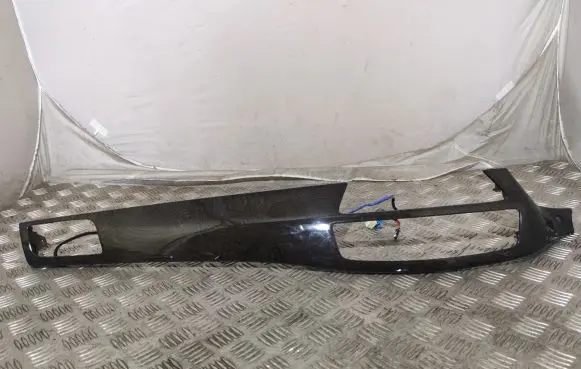 Mercedes-Benz CLS C218 X218 Dashboard glove box trim A2186807371 A2185408907
