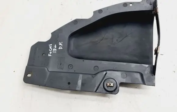 Ford Focus Front bumper skid plate/under tray JX7B16B074S