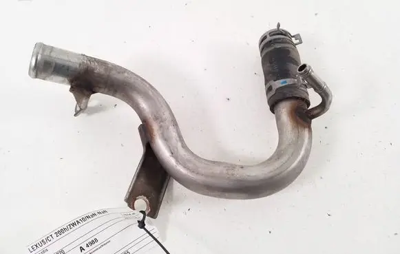 Lexus CT 200H Brake vacuum hose/pipe 1657737020