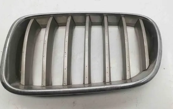BMW X3 F25 Front grill 7237421