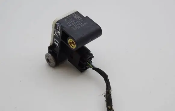 BMW 1 E81 E87 Airbag deployment crash/impact sensor 6911003