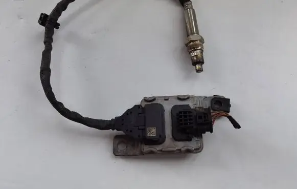 Audi A5 8T 8F Lambda probe sensor MEC1087930001 8K0907807Q 181205000553