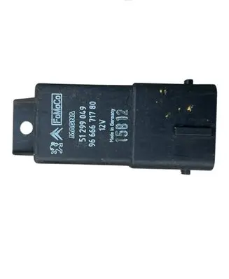 Volvo V60 Glow plug pre-heat relay 9666671780 51299049