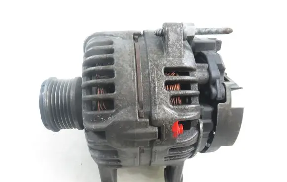 Renault Modus Generator/alternator 0124425071