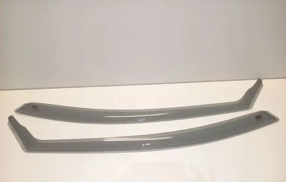 Hyundai i30 Front door wind deflector 
