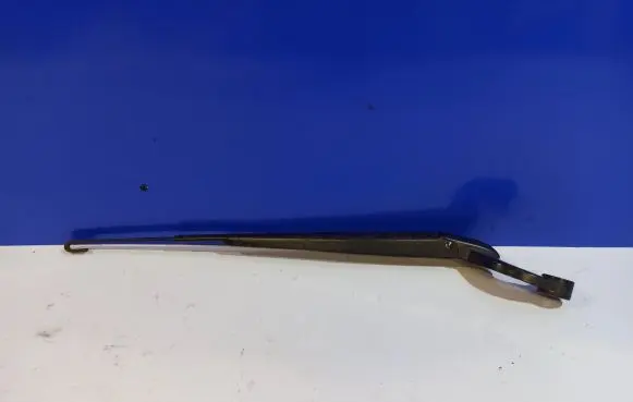 Land Rover Range Rover Sport L320 Windshield/front glass wiper blade DKB500270PMD