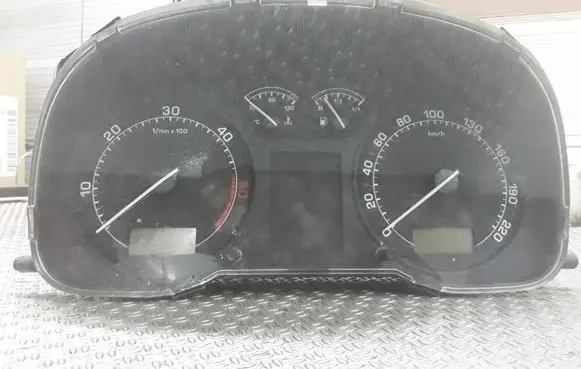 Skoda Octavia Mk1 (1U) Speedometer (instrument cluster) 1U0920810F