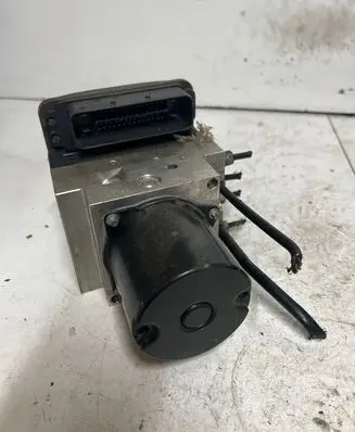 BMW 5 E60 E61 ABS Pump 6781968 6781970