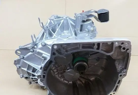 Mercedes-Benz X-class W470 Manual 5 speed gearbox A1772610400