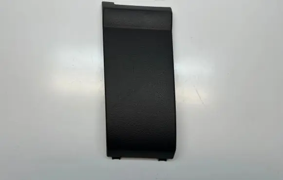 Dashboard lower bottom trim panel