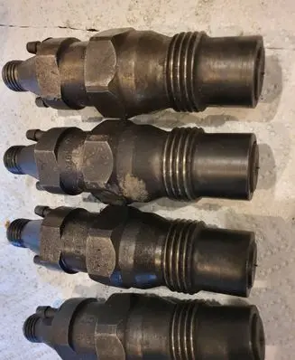 Volkswagen Golf II Fuel injector 068130201E 130BAR KCA30S44
