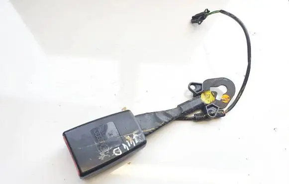 Audi Q7 4L Front seatbelt buckle 4l0857755b