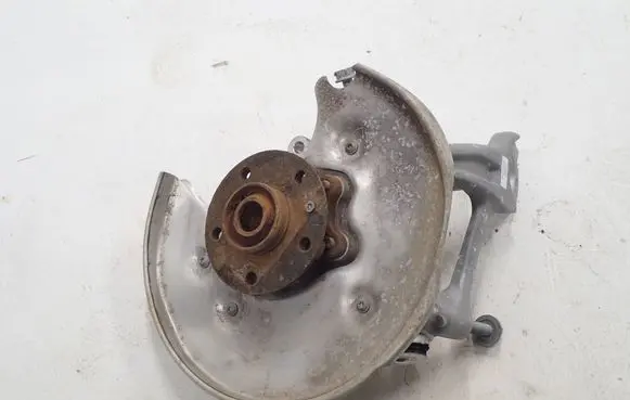 Audi A7 S7 4G Rear wheel hub spindle/knuckle 8R0505432F