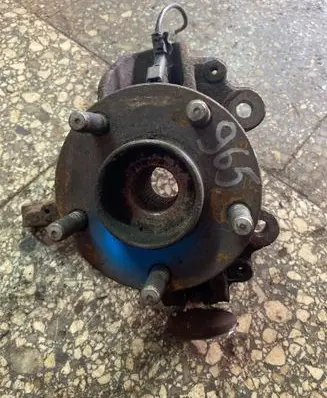 Ford Focus C-MAX Front wheel hub