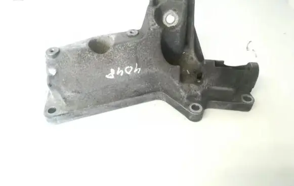 BMW 5 E60 E61 Engine mounting bracket 2211676321702 22116763217-02