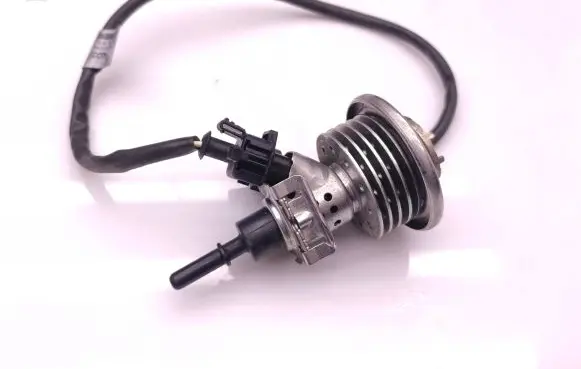 Mercedes-Benz Sprinter W906 AdBlue injector A0004901013 0004901013