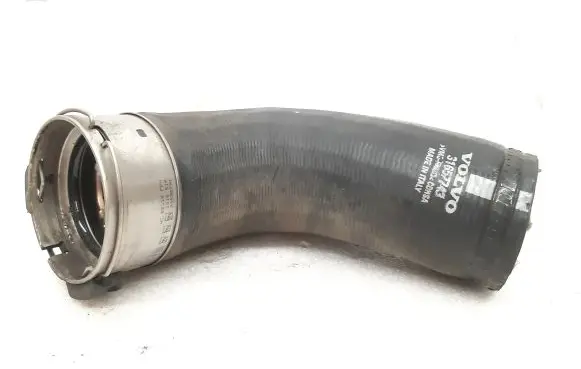Volvo XC90 Intercooler hose/pipe 31657743