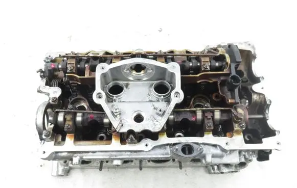 BMW 3 E46 Engine head 7505422