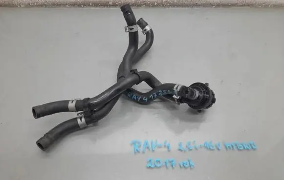 Toyota RAV 4 (XA40) Electric auxiliary coolant/water pump 064100-1301
