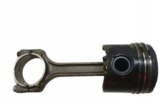 Fiat Doblo Piston with connecting rod