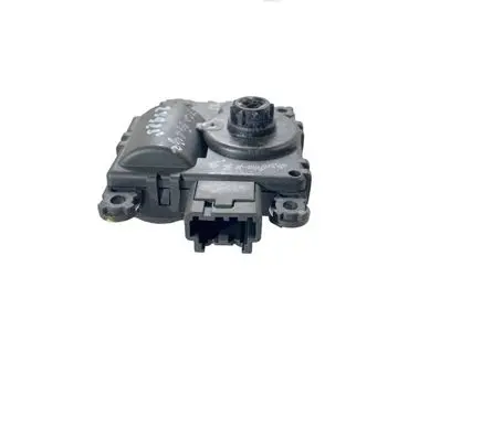 Ford Kuga III Air flap motor/actuator AA1138004860 100120 113747