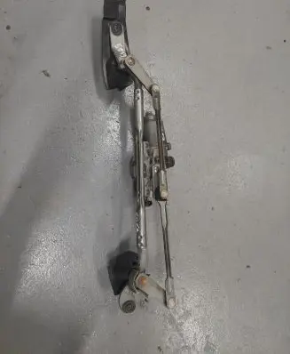 Mazda 6 Front wiper linkage and motor 1593001431