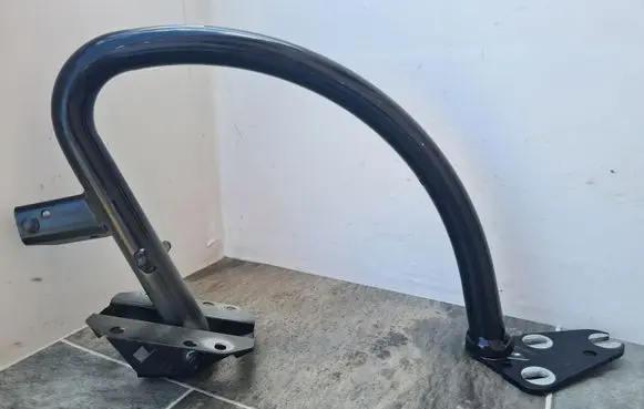 Audi A4 S4 B8 8K Tailgate/trunk/boot hinge 8K5827301