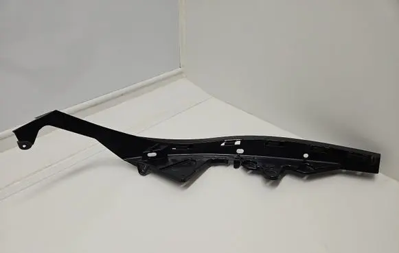 Chrysler Pacifica Headlight/headlamp mounting bracket 6002TM0293