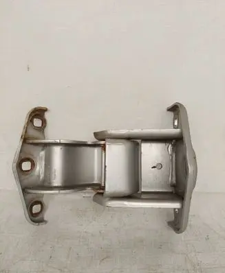 Renault Trafic III (X82) Loading door lower hinge 904101690R 93867626