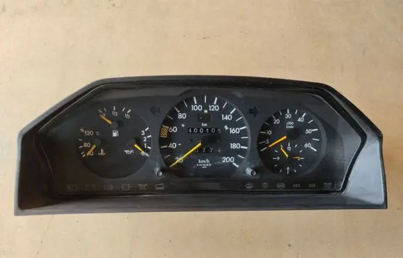 Mercedes-Benz E W124 Speedometer (instrument cluster) 1245438521