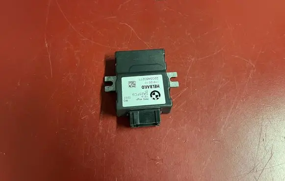 BMW X3 G01 Fuel injection pump control unit/module 5A25FC9 16145A25DC9