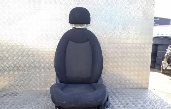 Mini Cooper Countryman R60 Front driver seat 