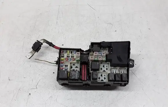 Volvo V50 Fuse module 8688039